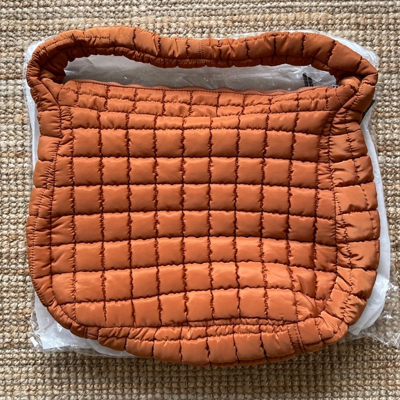 NEW Free People Movement Quilted Carryall In Roasted Chest - Picture 14 of 15